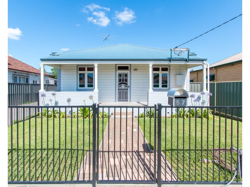 57 Fitzroy Street, Mayfield NSW 2304