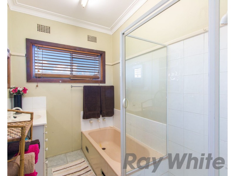 27 Third Street, Cardiff South NSW 2285