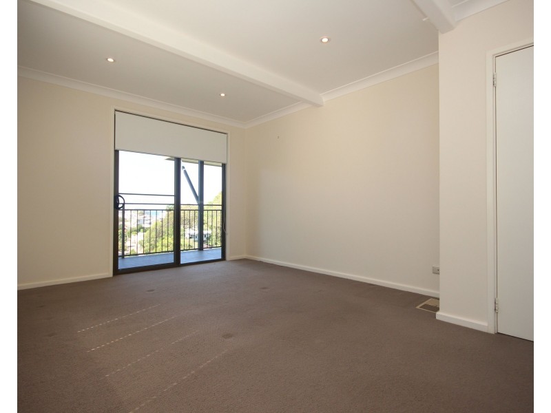 66 Scenic Drive, Merewether NSW 2291