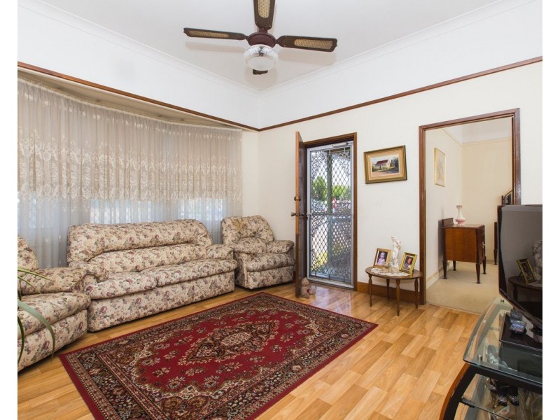 15 Russell Road, New Lambton NSW 2305