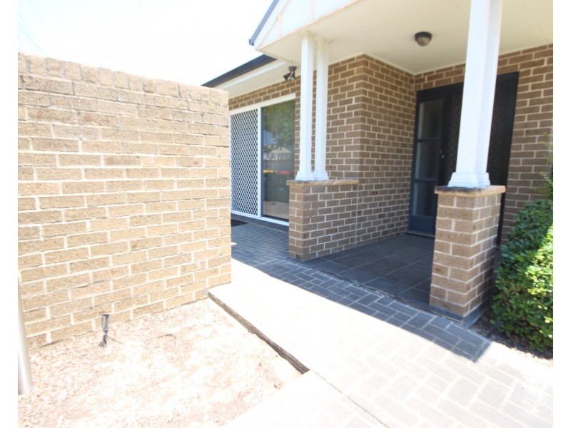 3/152-154 Kings Road, New Lambton NSW 2305