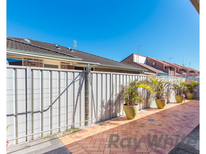 7/20 Lake Road, Swansea NSW 2281