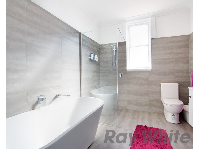 1 Buruda Street, Mayfield West NSW 2304