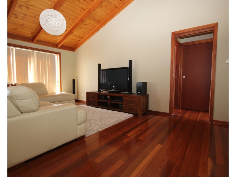 67 Burwood Road, Whitebridge NSW 2290