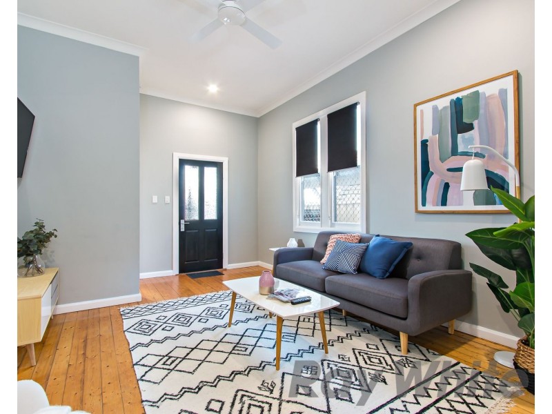 9 Berkeley Street, Mayfield NSW 2304