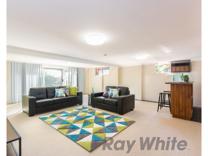 64 Victor Avenue, Valentine NSW 2280