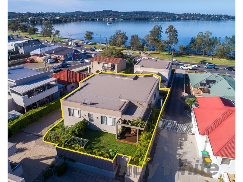 2/386 The Esplanade, Speers Point NSW 2284