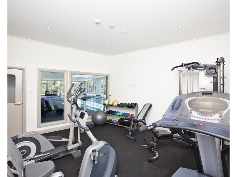 16 Cockatoo Court, Fullerton Cove NSW 2318