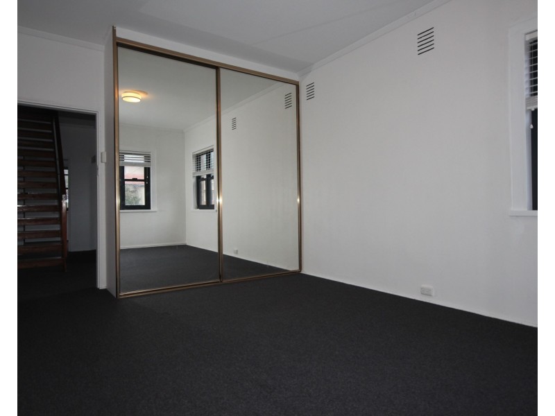 3/41 Swan Street, The Hill NSW 2300