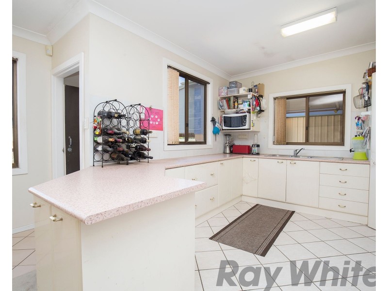 22 Stanley Street, Belmont NSW 2280