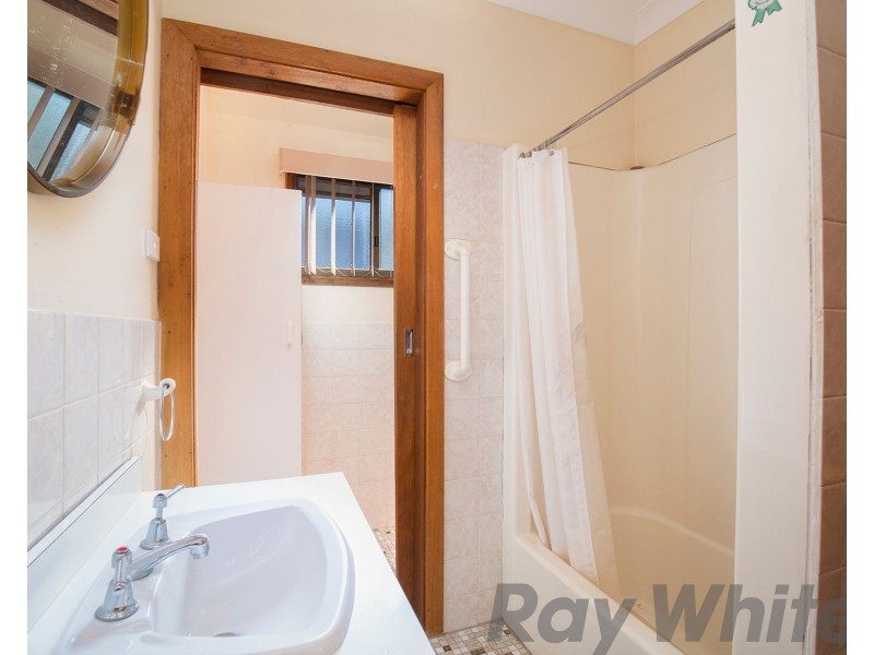 22 Stanley Street, Belmont NSW 2280