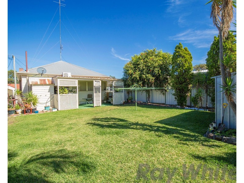 41 Patrick Street, Belmont North NSW 2280