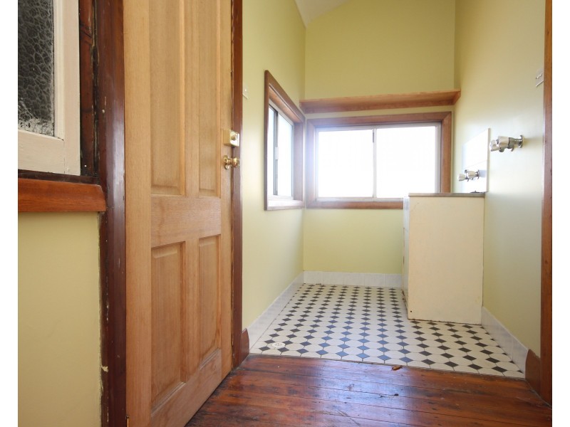 4 Bentley Street, Islington NSW 2296