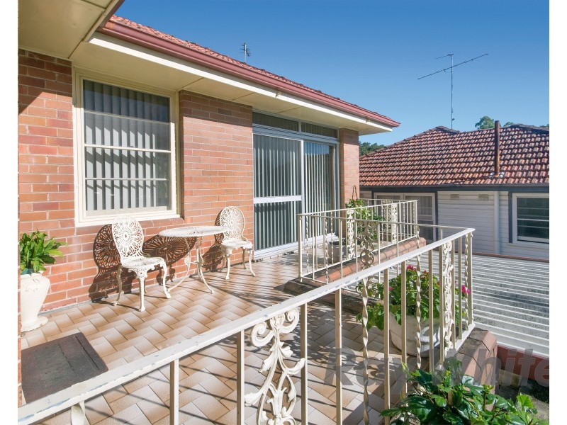 32 Montrose Avenue, Adamstown Heights NSW 2289
