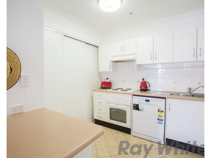 302/26 Pacific Street, Newcastle NSW 2300