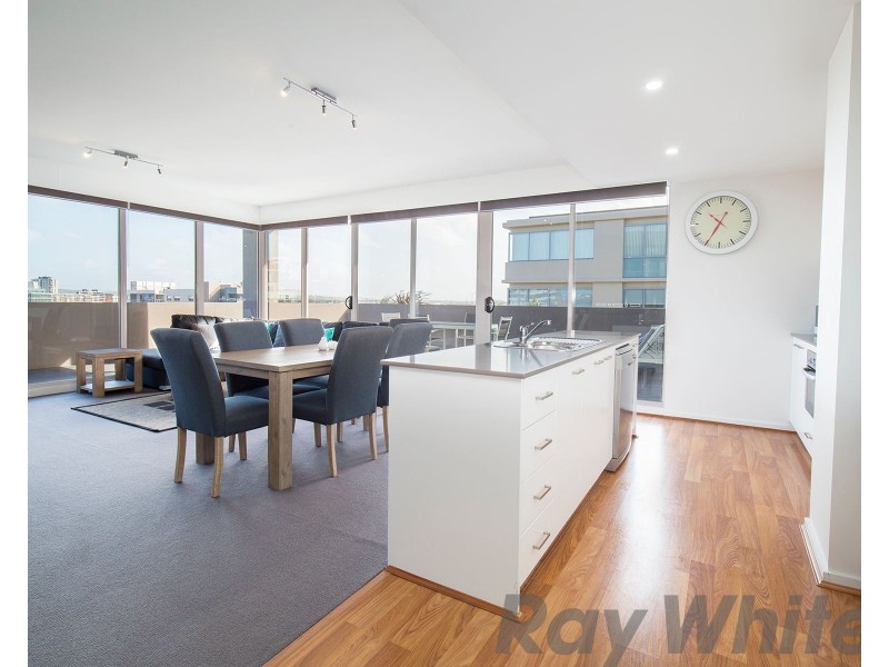 605/14 Honeysuckle Drive, Newcastle NSW 2300