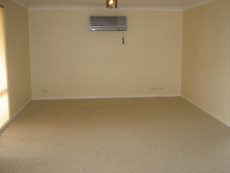 6 Aurora Court, Warners Bay NSW 2282