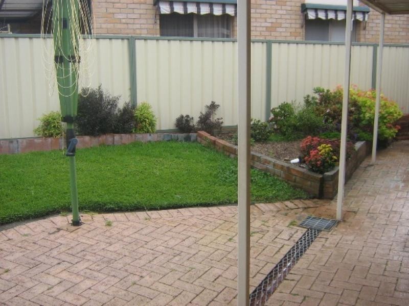 6 Aurora Court, Warners Bay NSW 2282