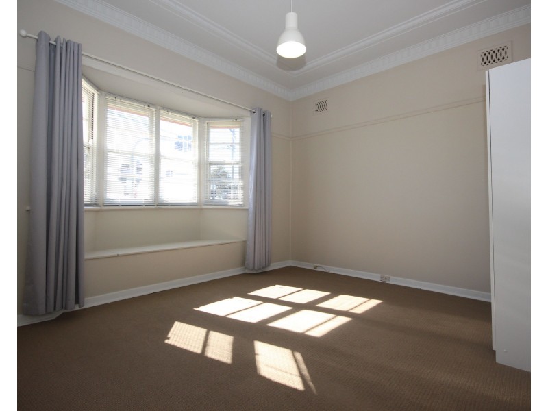 1 Cowper Street, Wallsend NSW 2287