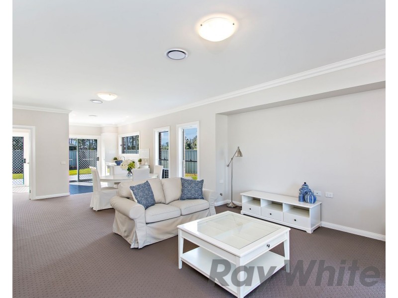 2 Cockatoo Court, Fullerton Cove NSW 2318