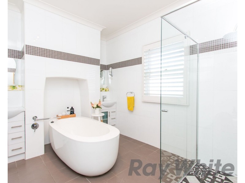 7 Bourke Street, Carrington NSW 2294