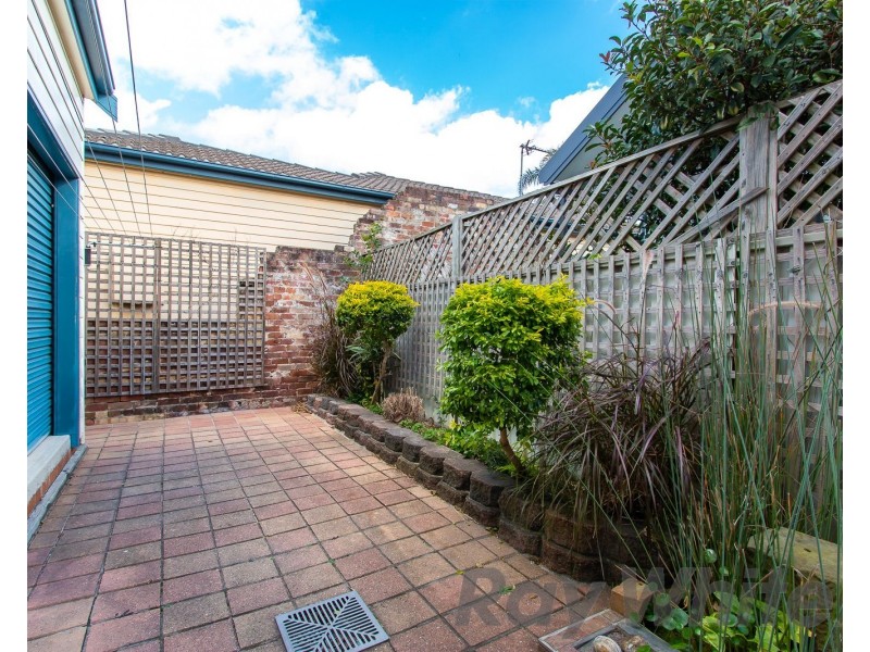 28 Robertson Street, Carrington NSW 2294