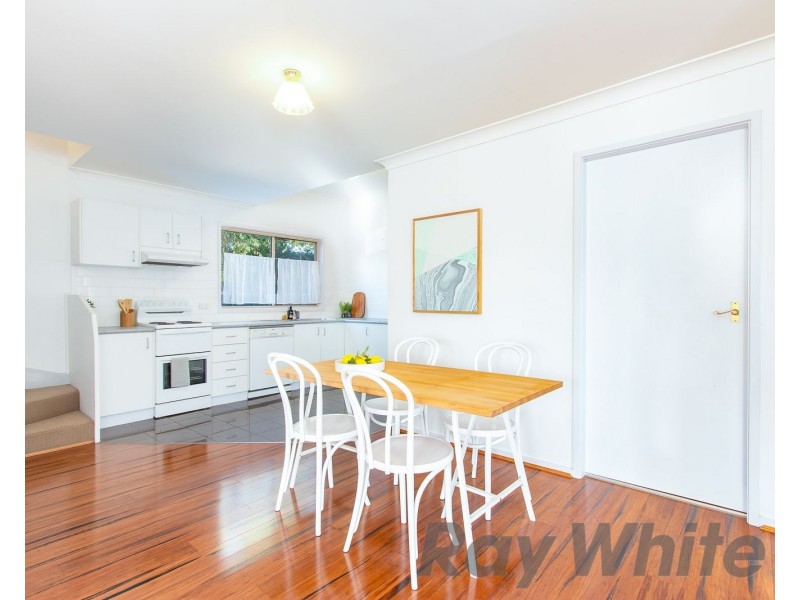 28 Robertson Street, Carrington NSW 2294