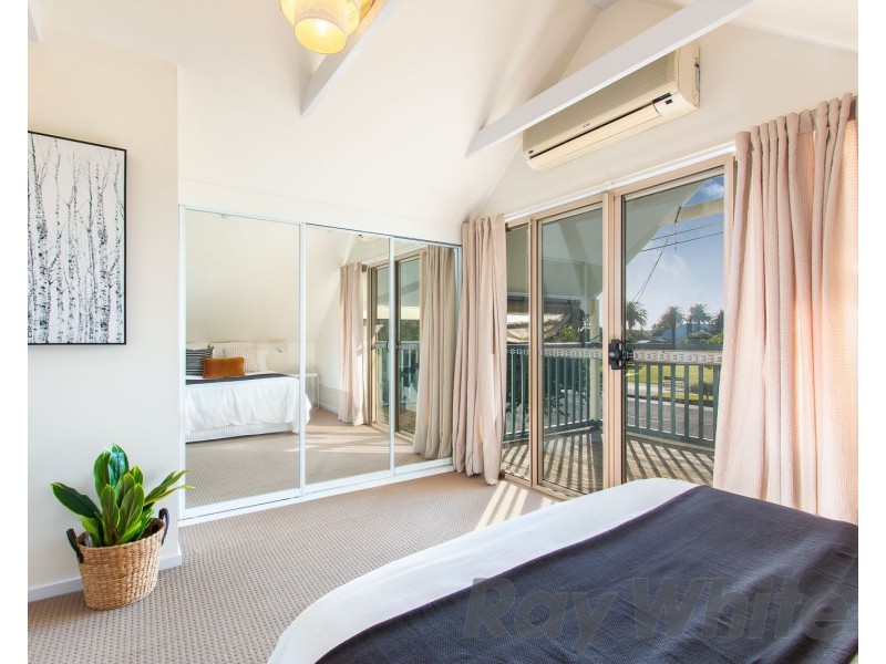 28 Robertson Street, Carrington NSW 2294