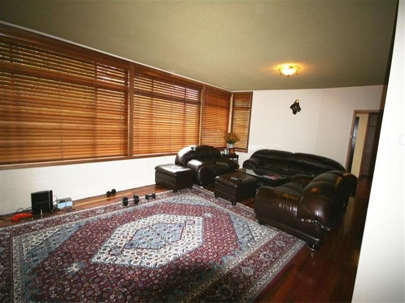 4 Cardiff Road, New Lambton Heights NSW 2305