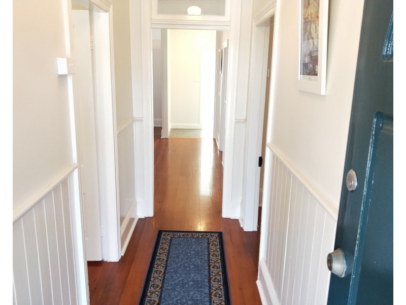 24 Steel Street, Hamilton NSW 2303