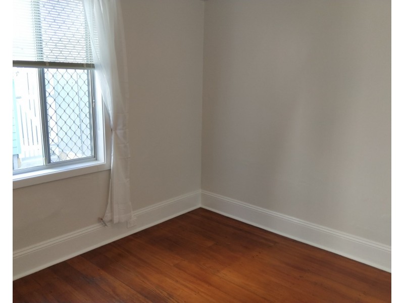 24 Steel Street, Hamilton NSW 2303