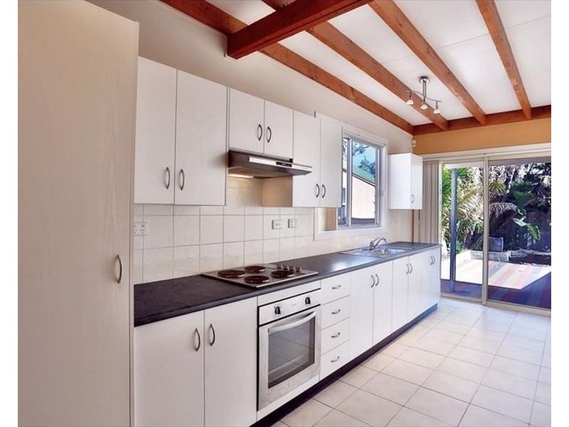 9 Scott Street, Carrington NSW 2294