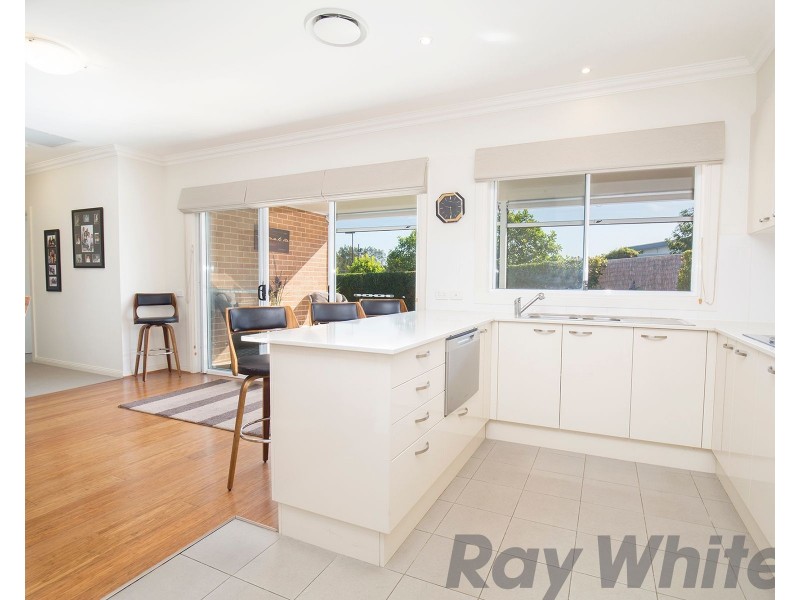 2 Heron Circuit, Fullerton Cove NSW 2318