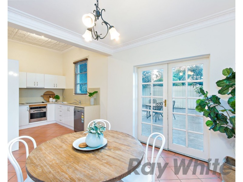 38 Lawson Street, Hamilton NSW 2303