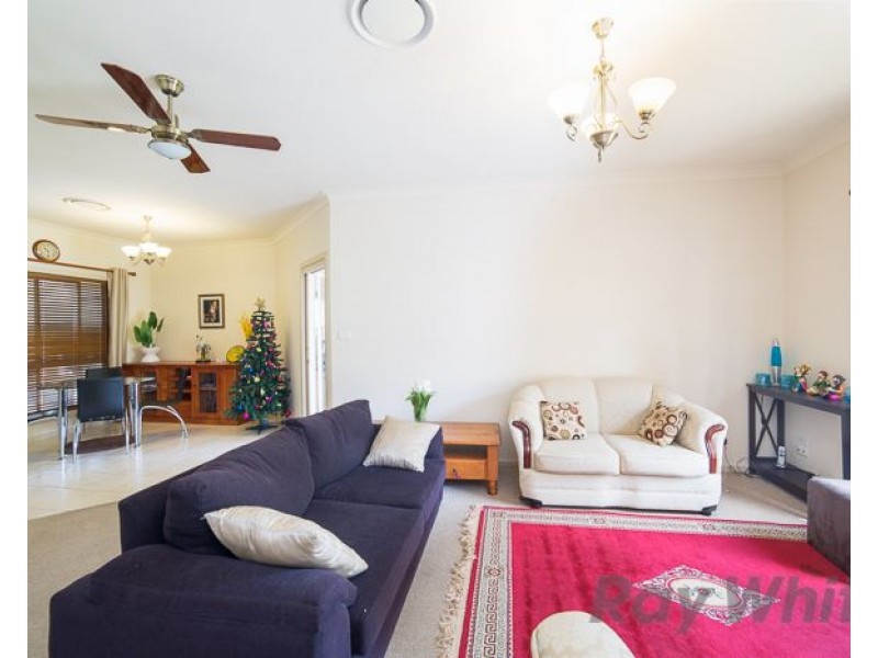 24 Cottonwood Ch, Fletcher NSW 2287