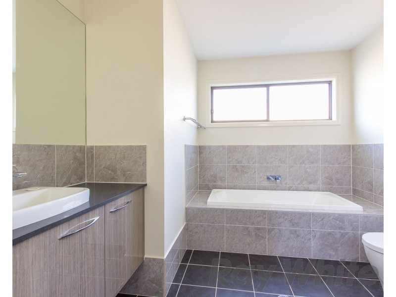14 Wirripang Street, Fletcher NSW 2287
