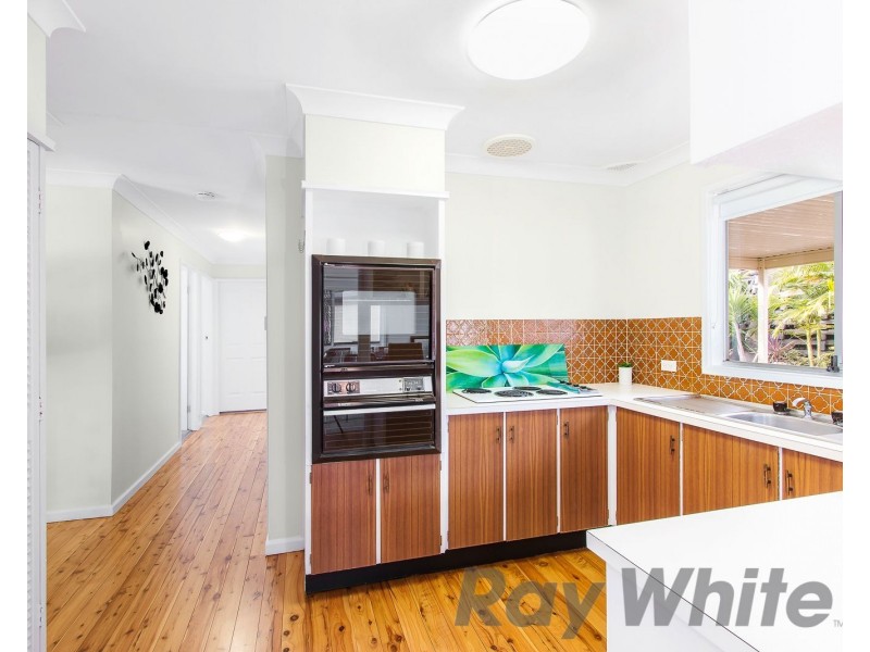 4 Cartella Place, Macquarie Hills NSW 2285