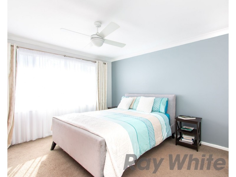 4 Cartella Place, Macquarie Hills NSW 2285