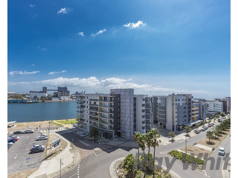 703/10 Worth Place, Newcastle NSW 2300