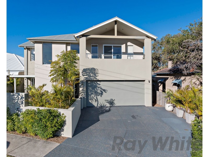 4 Frederick Street, Merewether NSW 2291