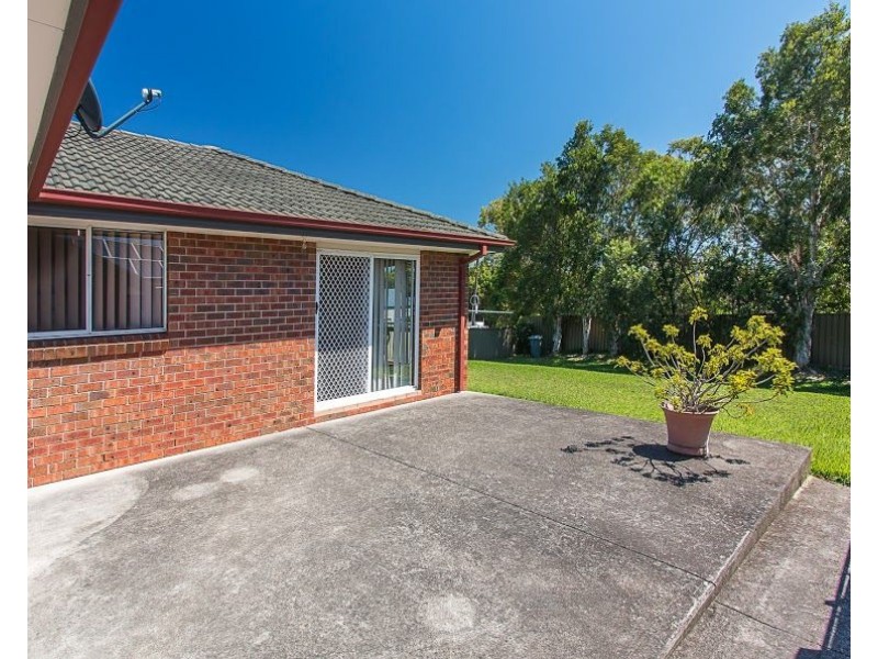 1 Simpson Court, Mayfield NSW 2304