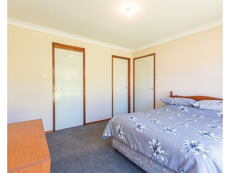 1 Simpson Court, Mayfield NSW 2304
