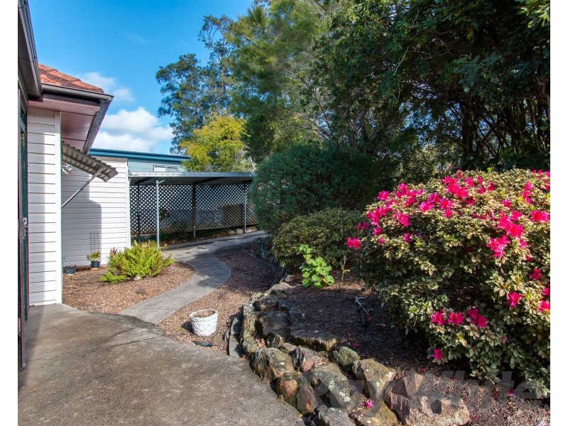 21 Lugar Street, Kotara South NSW 2289