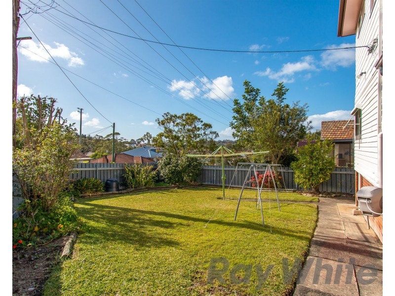 21 Lugar Street, Kotara South NSW 2289