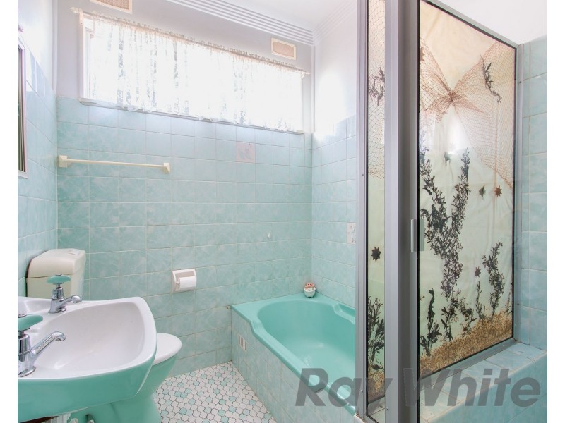 21 Lugar Street, Kotara South NSW 2289