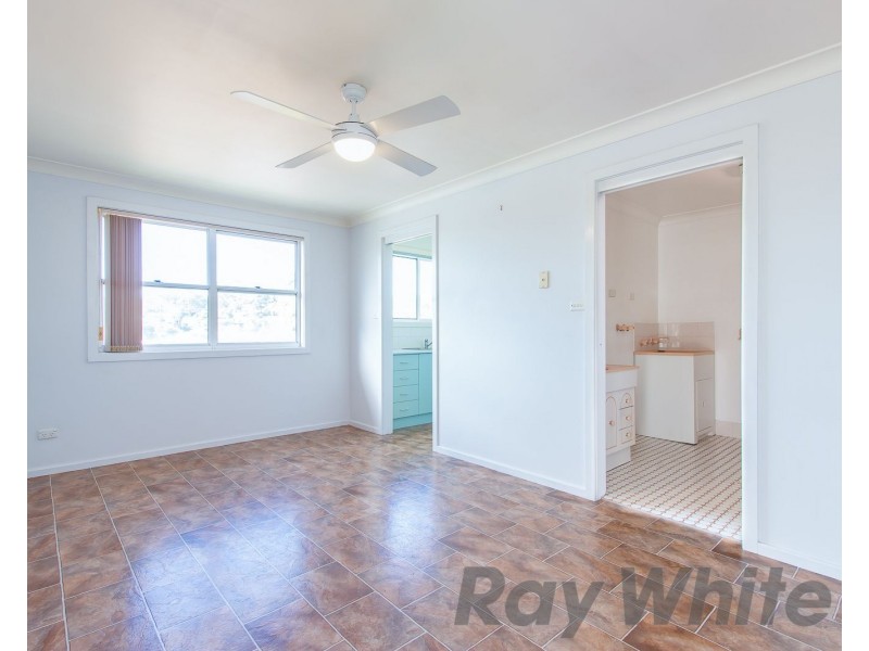 21 Lugar Street, Kotara South NSW 2289