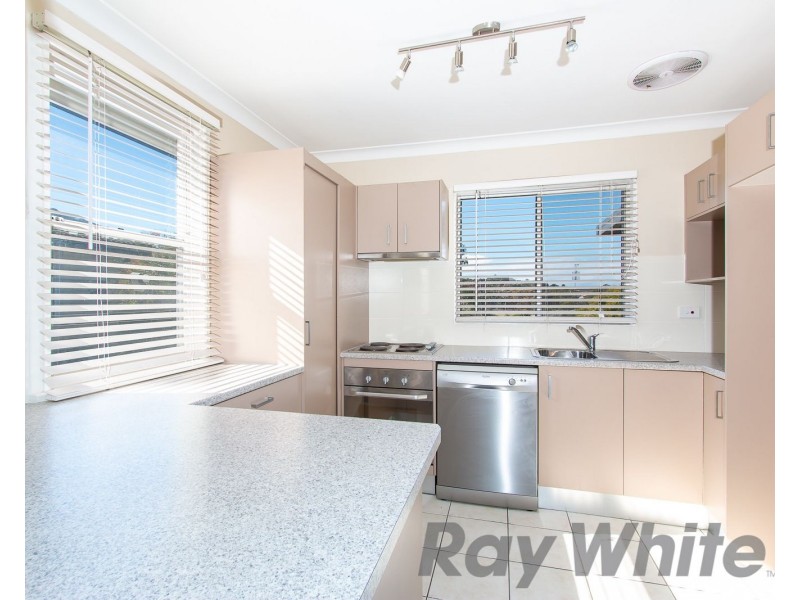 16 Alder Crescent, Gateshead NSW 2290