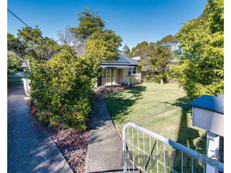 16 Alder Crescent, Gateshead NSW 2290