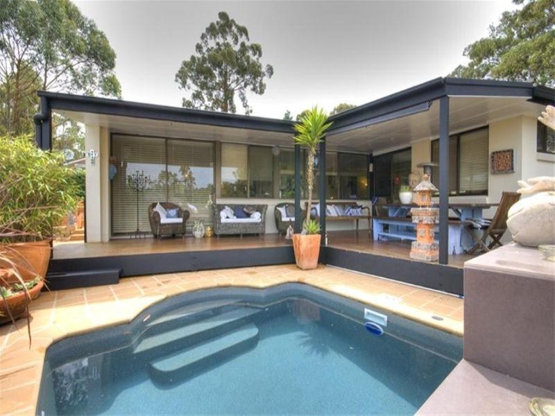 4 Holly Circuit, New Lambton Heights NSW 2305