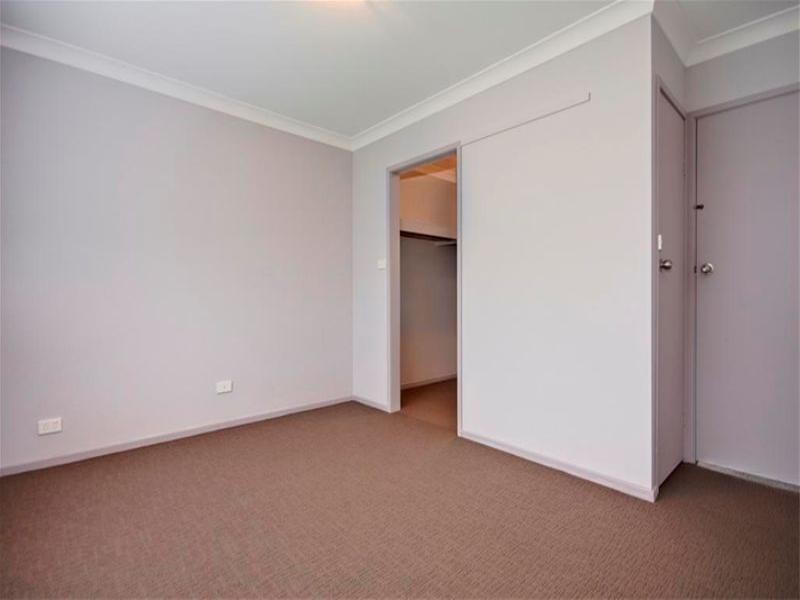 11 Winterlake Road, Warners Bay NSW 2282